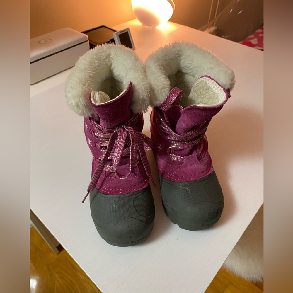 Girls winter boots